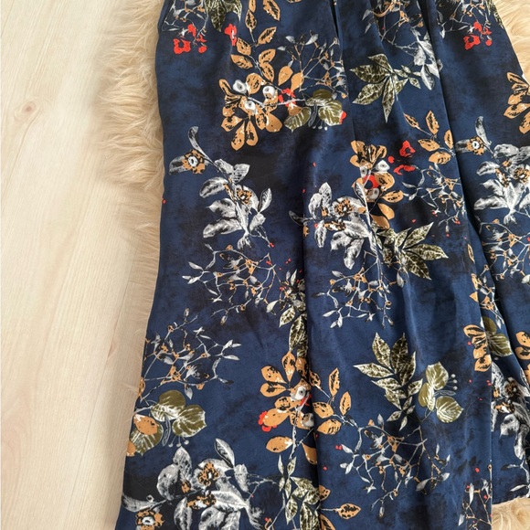 Floral A-Line Midi Skirt - Picture 4 of 9